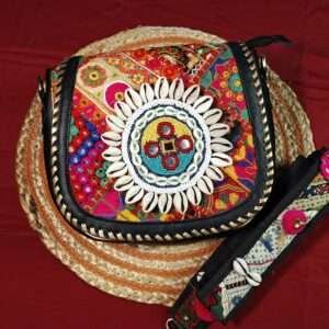 Black U Sling Bag